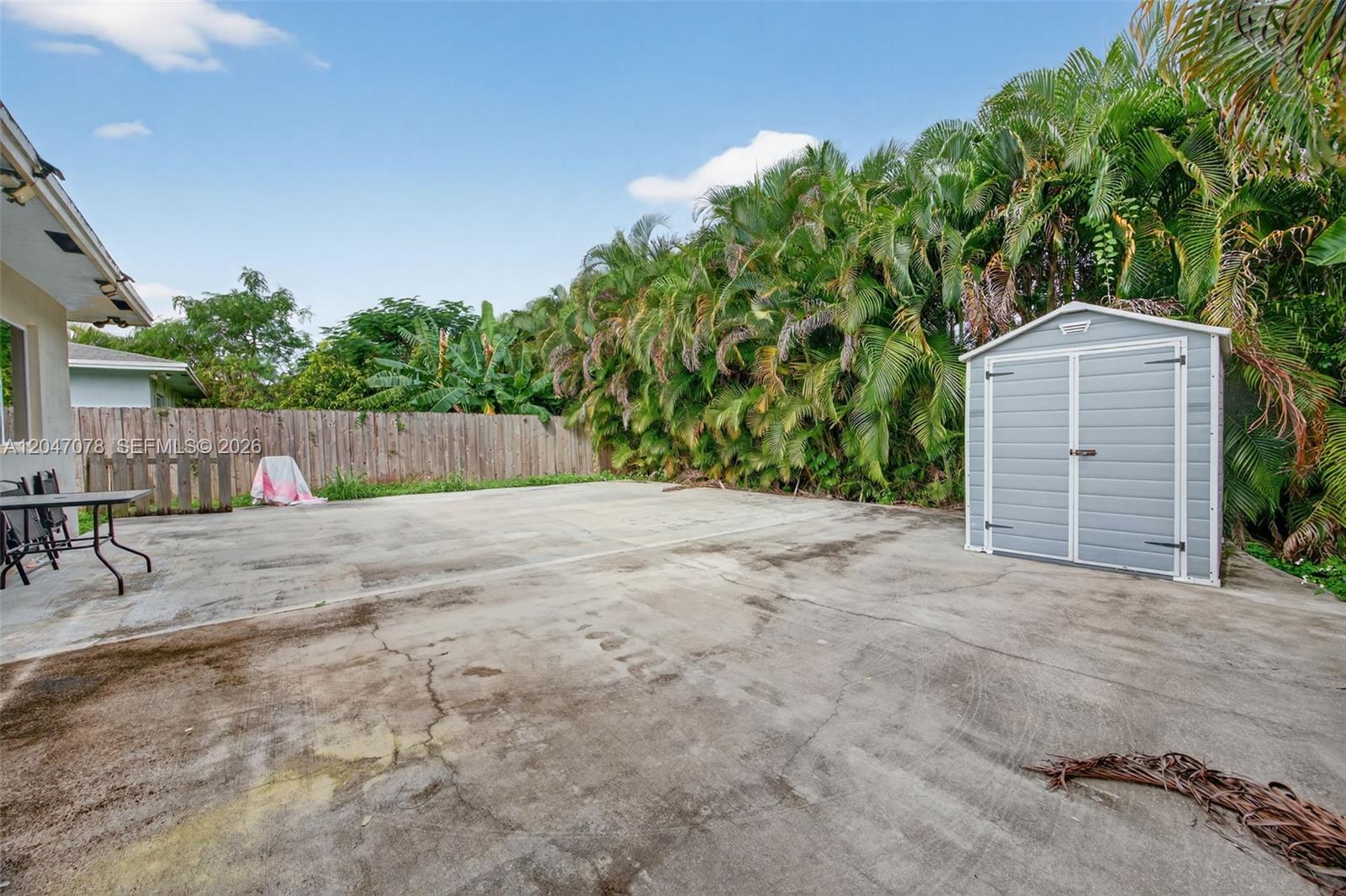 344 SW 3rd Street