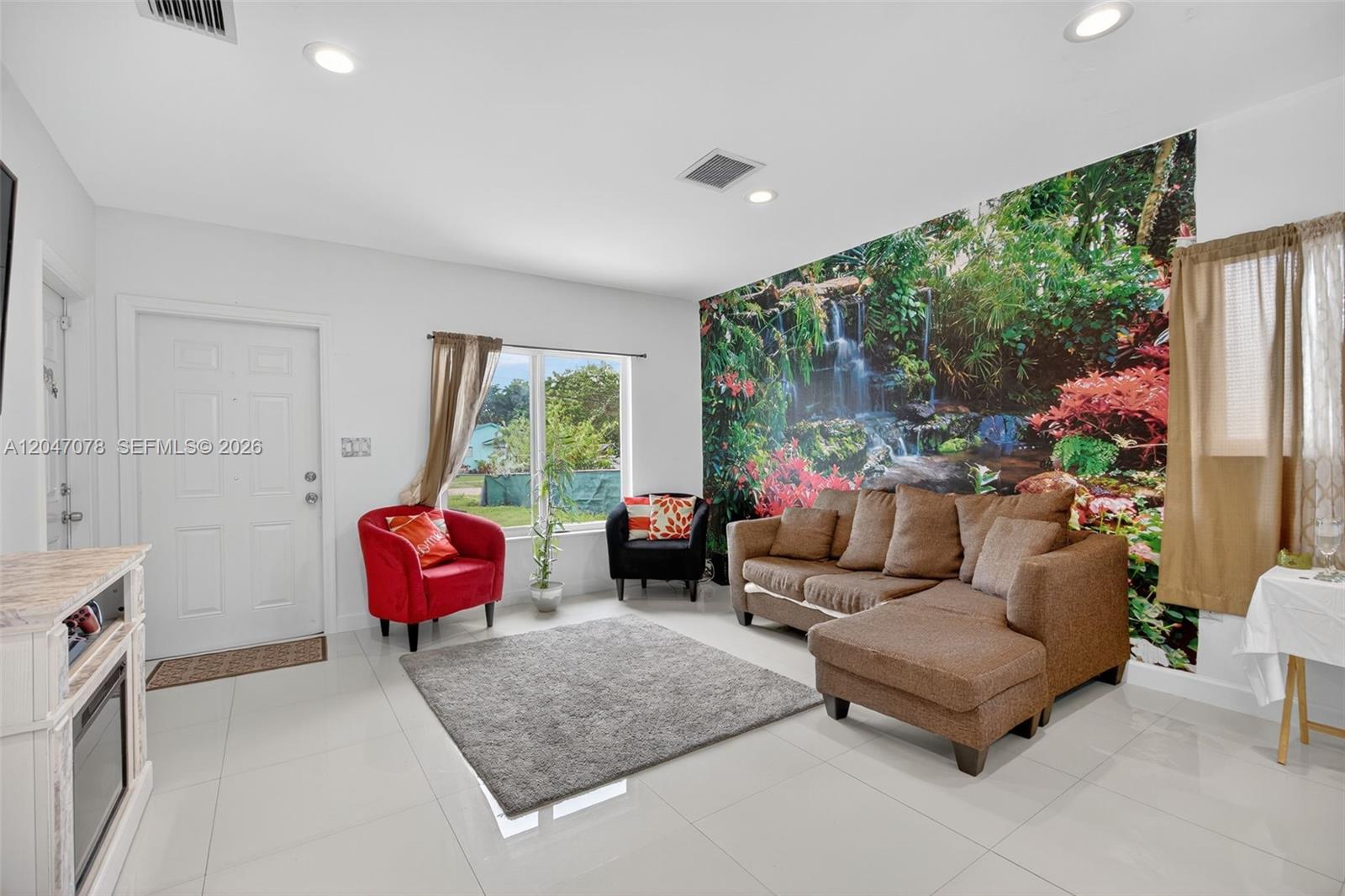 344 SW 3rd Street