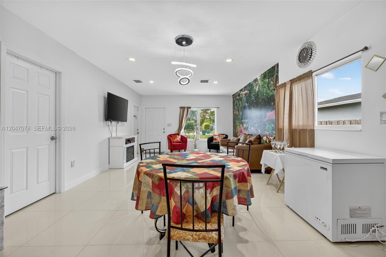 344 SW 3rd Street