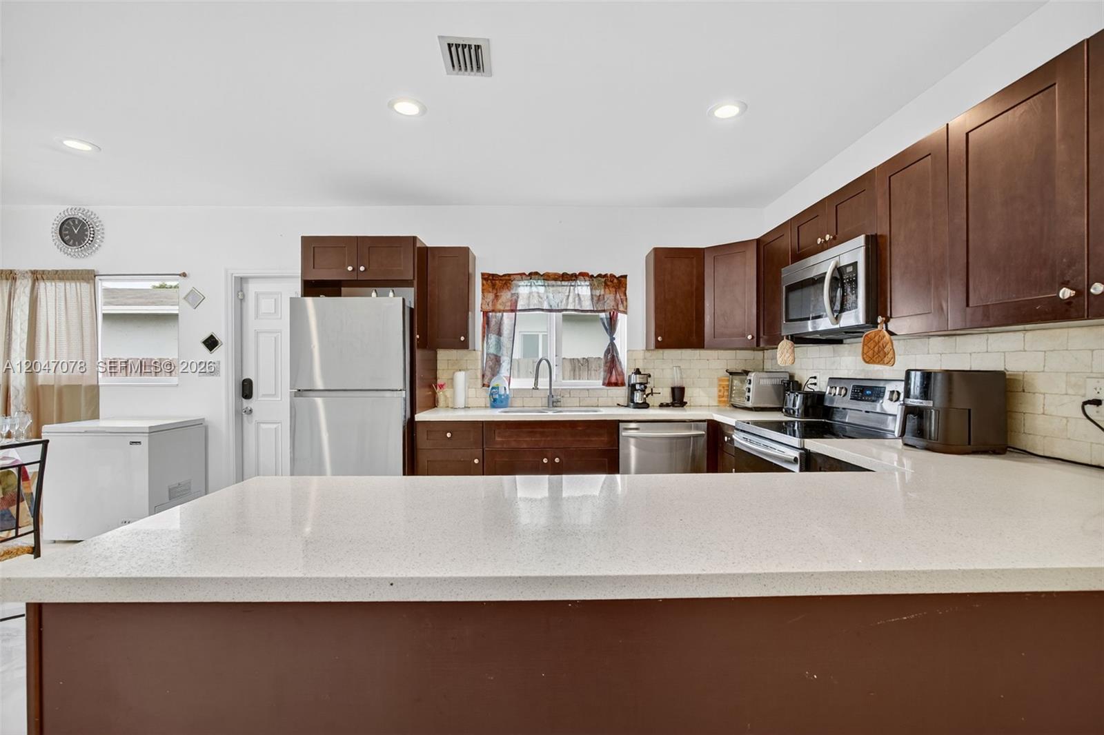 344 SW 3rd Street