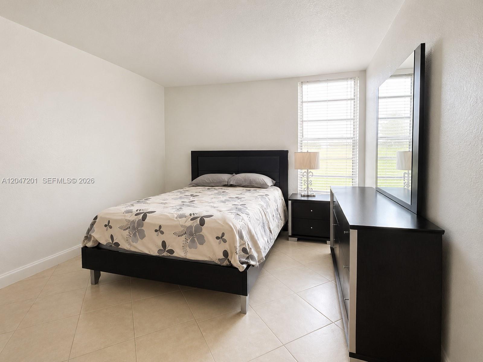 8870 Fontainebleau Boulevard