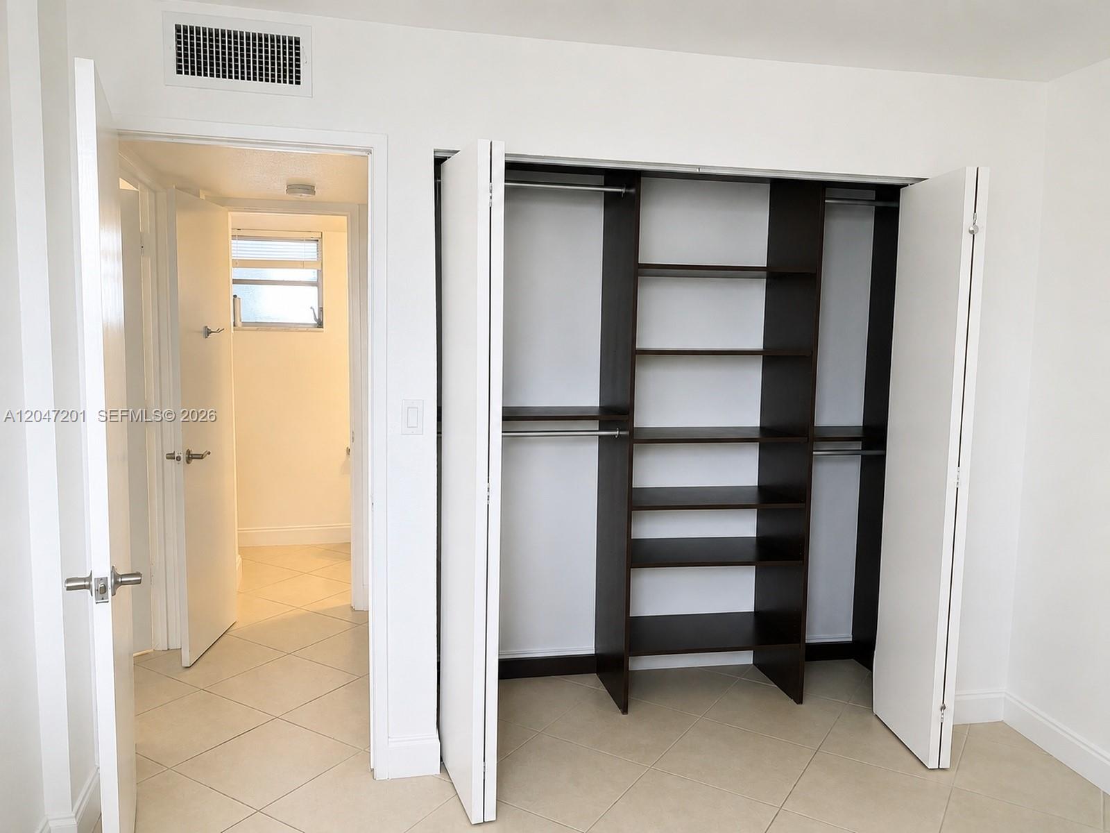 8870 Fontainebleau Boulevard