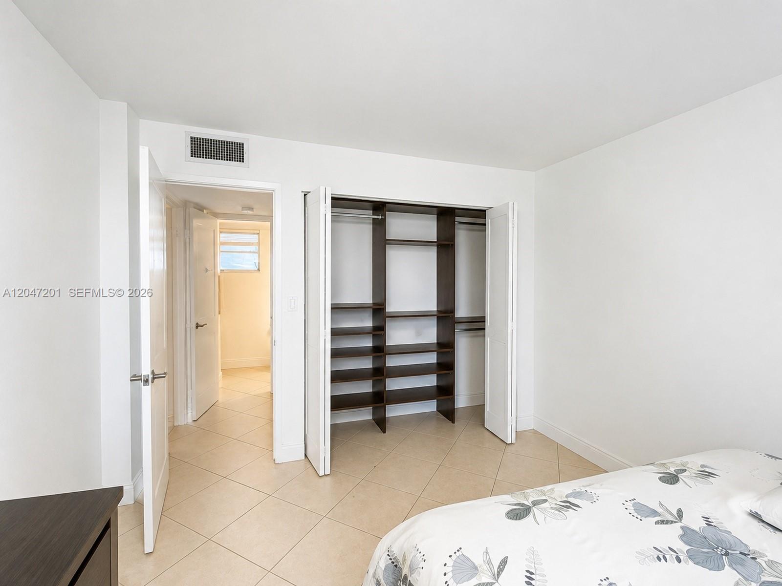 8870 Fontainebleau Boulevard