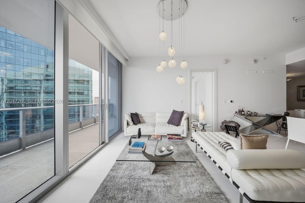 200 Biscayne Boulevard Way