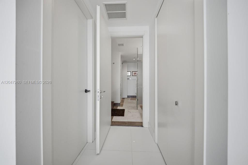 200 Biscayne Boulevard Way