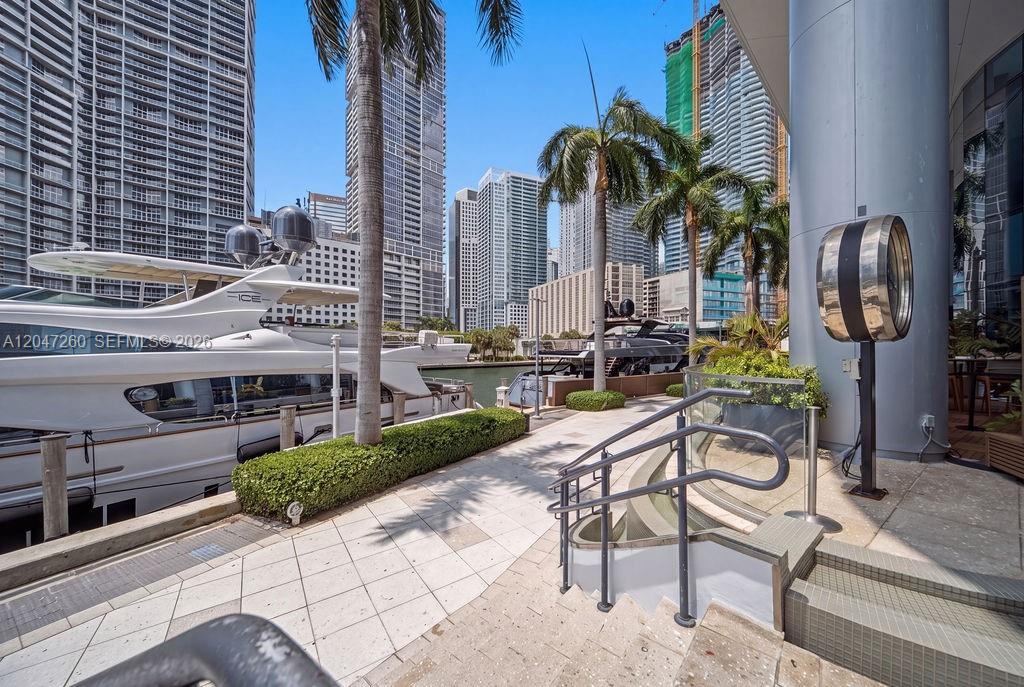 200 Biscayne Boulevard Way