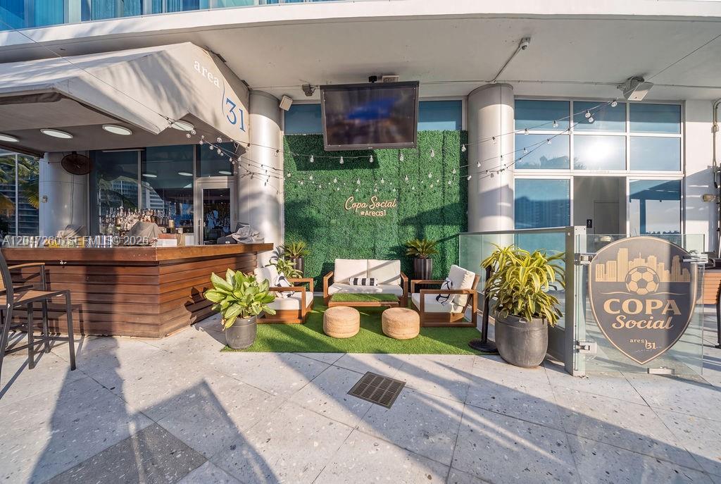 200 Biscayne Boulevard Way