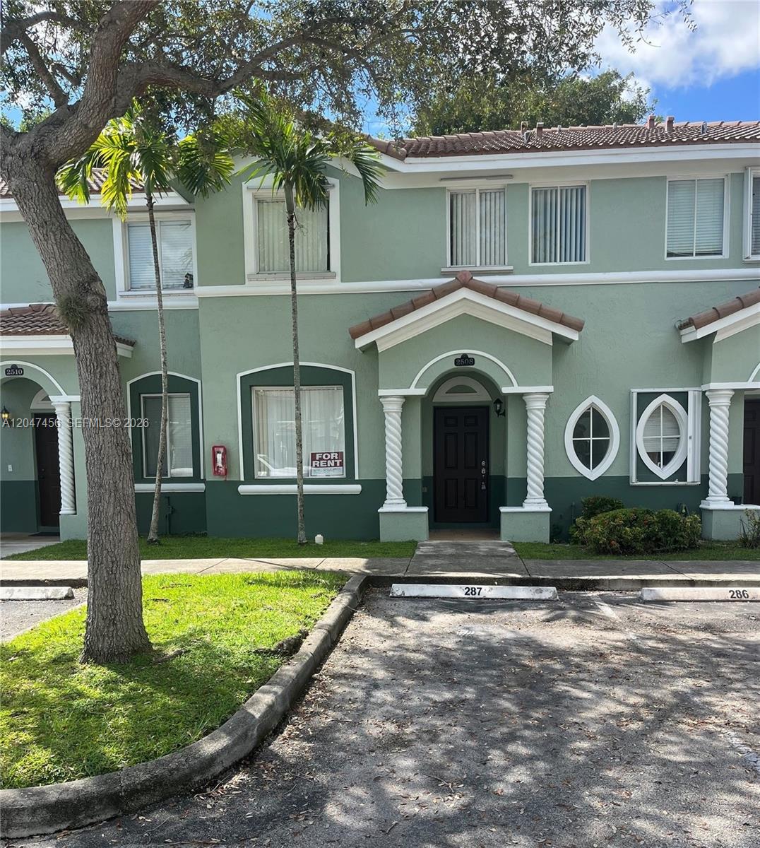 2432 SE 14th Avenue
