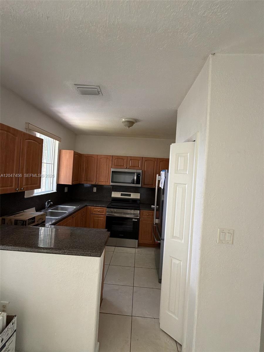 2432 SE 14th Avenue