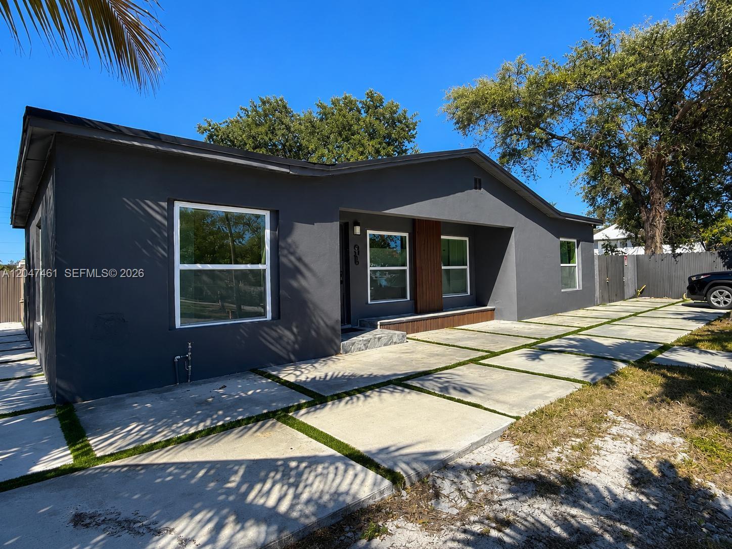 6700 NW 5th Avenue