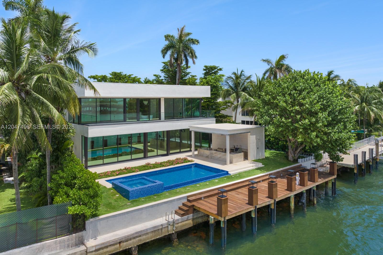 Bay Harbor Island Homes - Miami Beach Luxury Real Estate