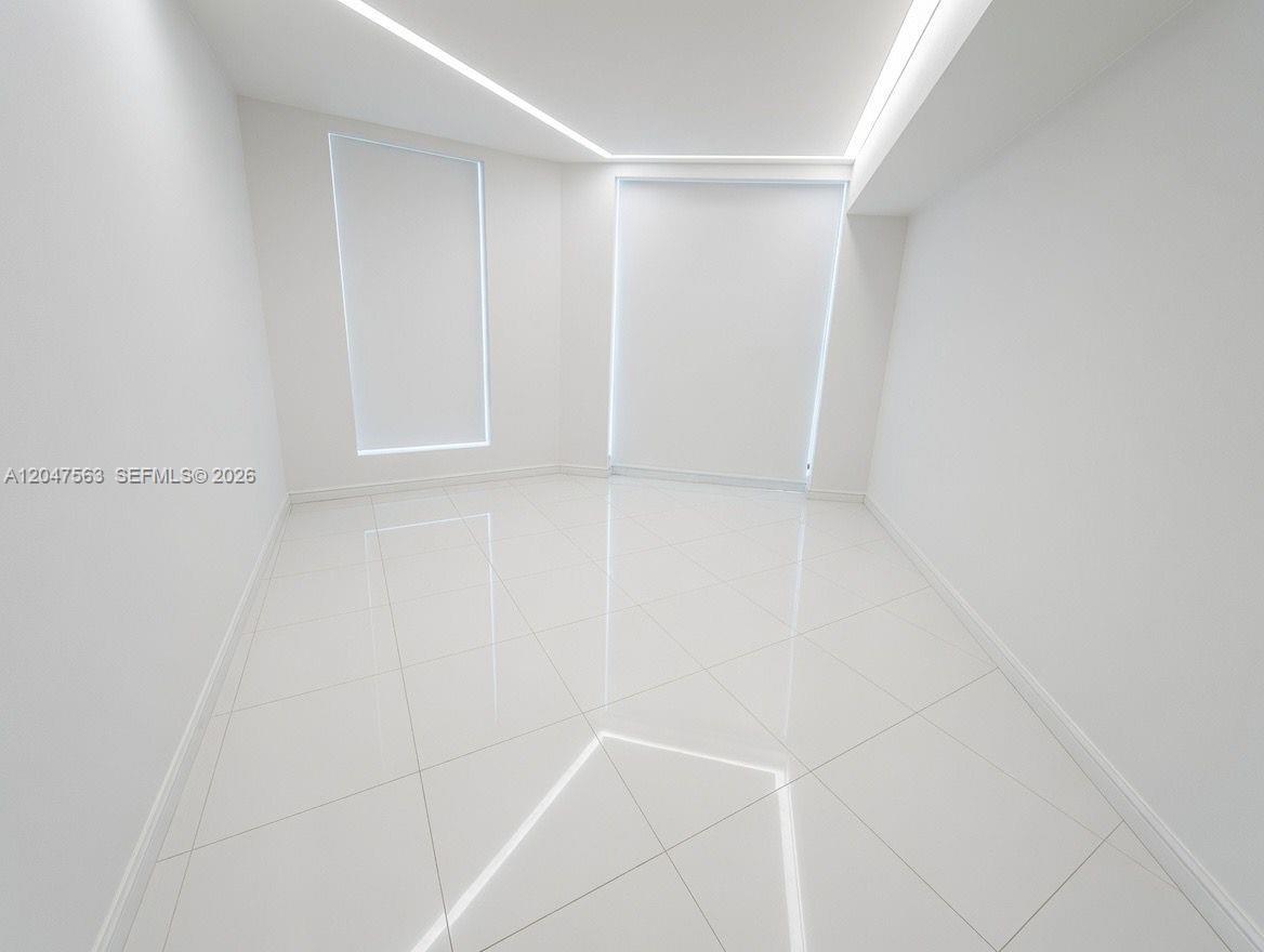 1300 Brickell Bay Drive