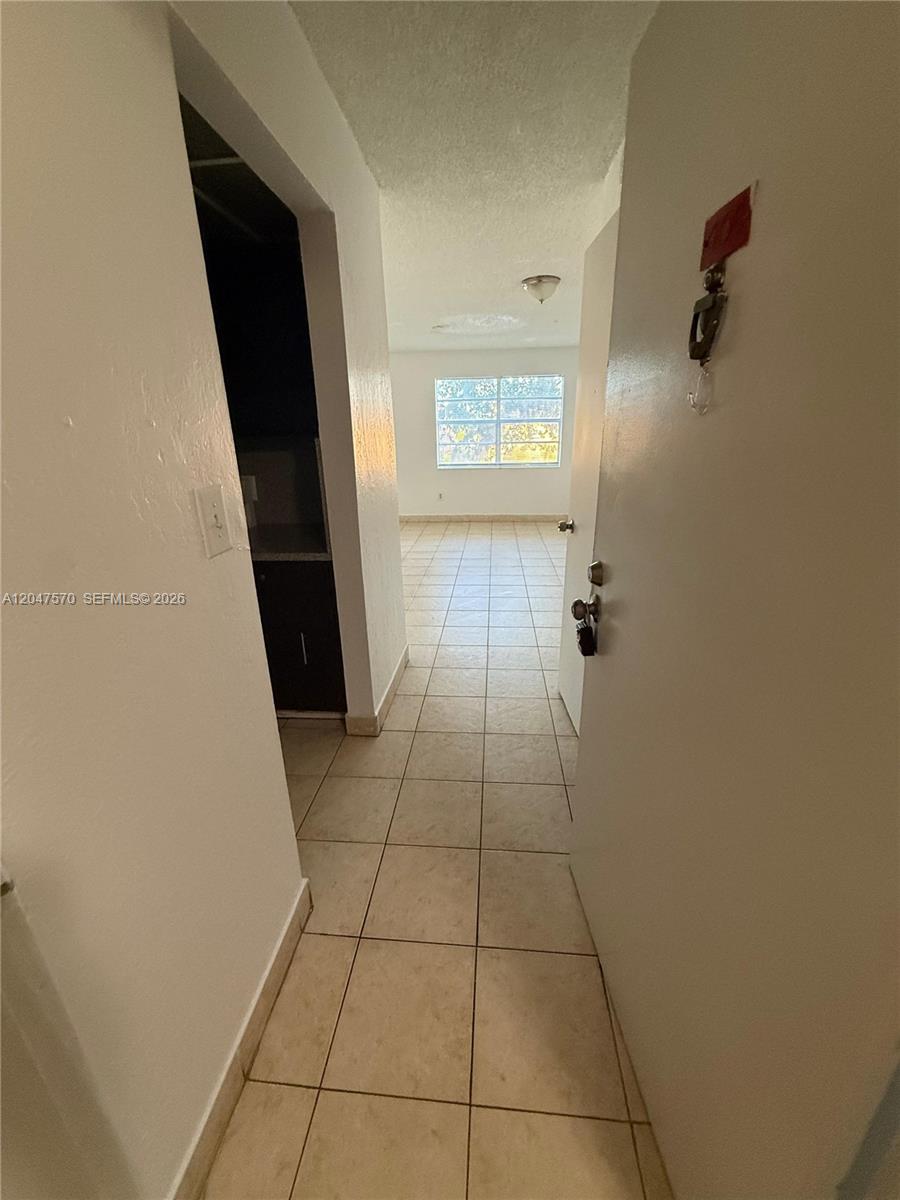 1305 W 53rd Street