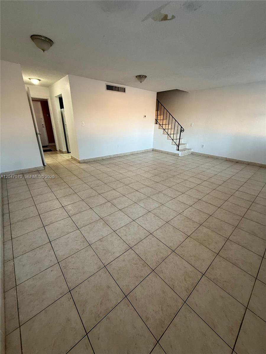 1305 W 53rd Street
