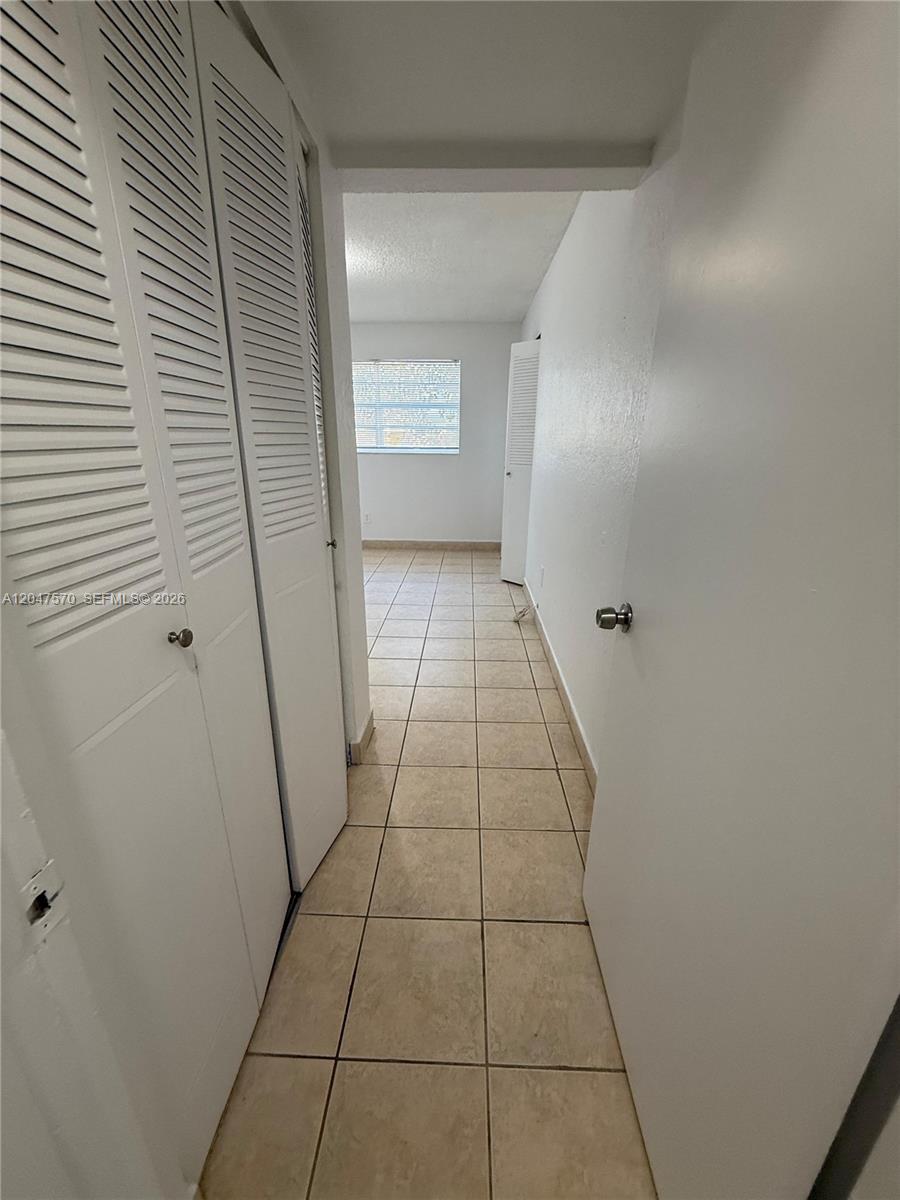 1305 W 53rd Street