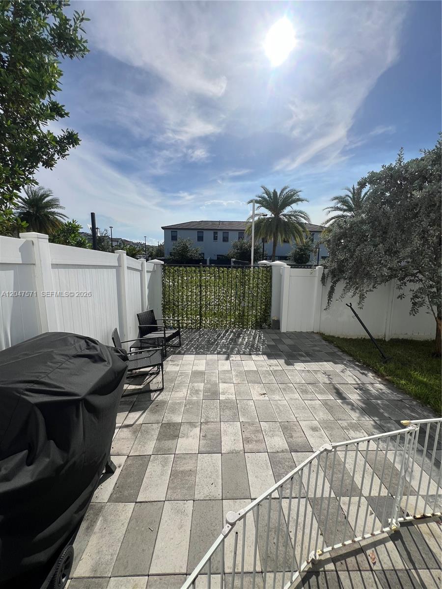 20368 NW 4th Path