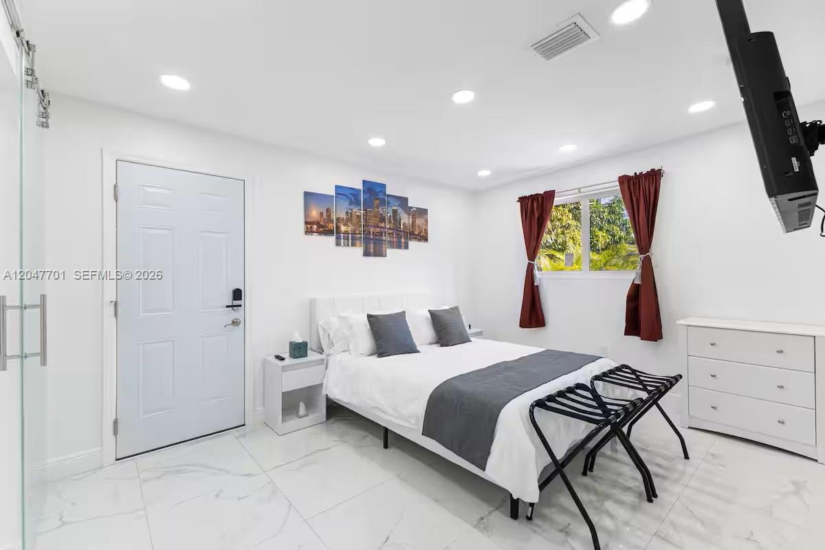 1240 NE 159th Street