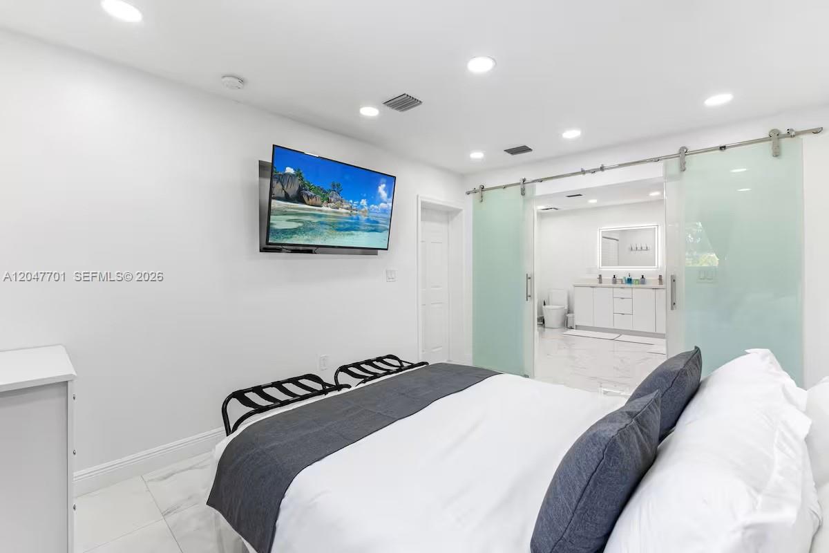 1240 NE 159th Street
