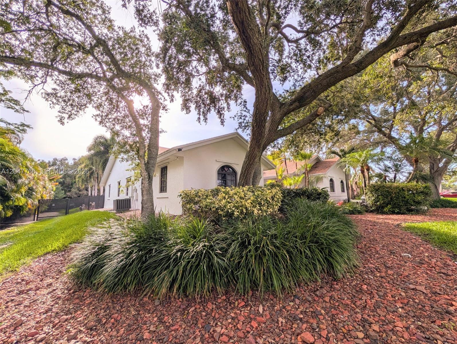 5131 SW 201st Terrace