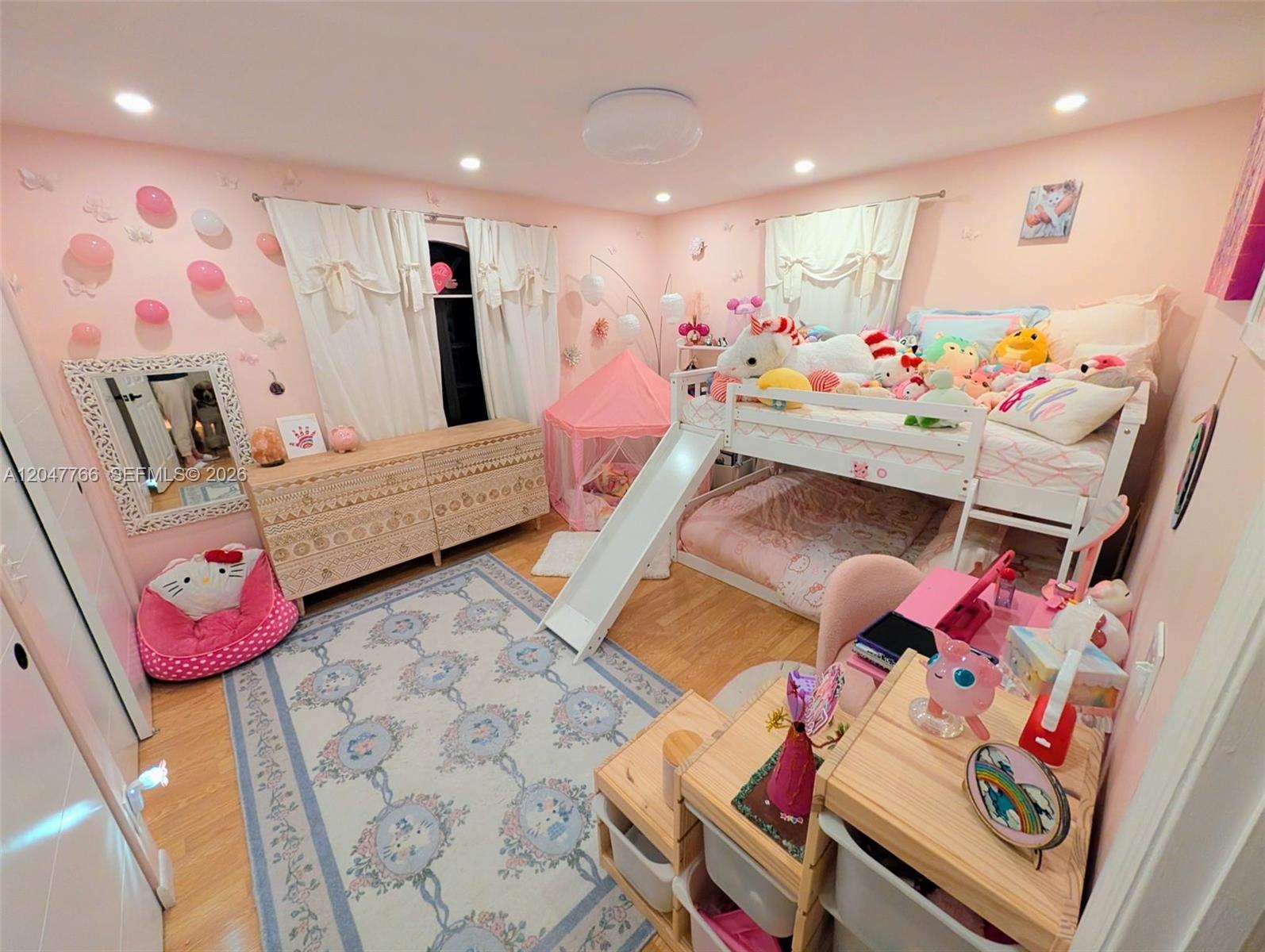 5131 SW 201st Terrace