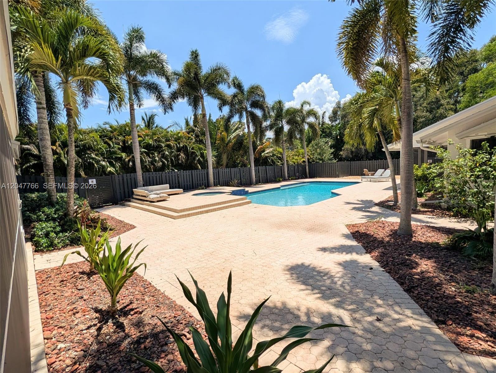 5131 SW 201st Terrace