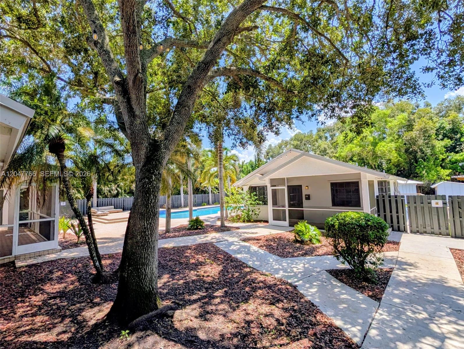 5131 SW 201st Terrace