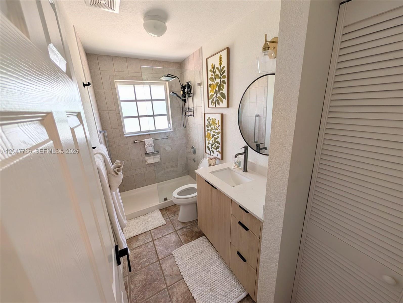 5131 SW 201st Terrace