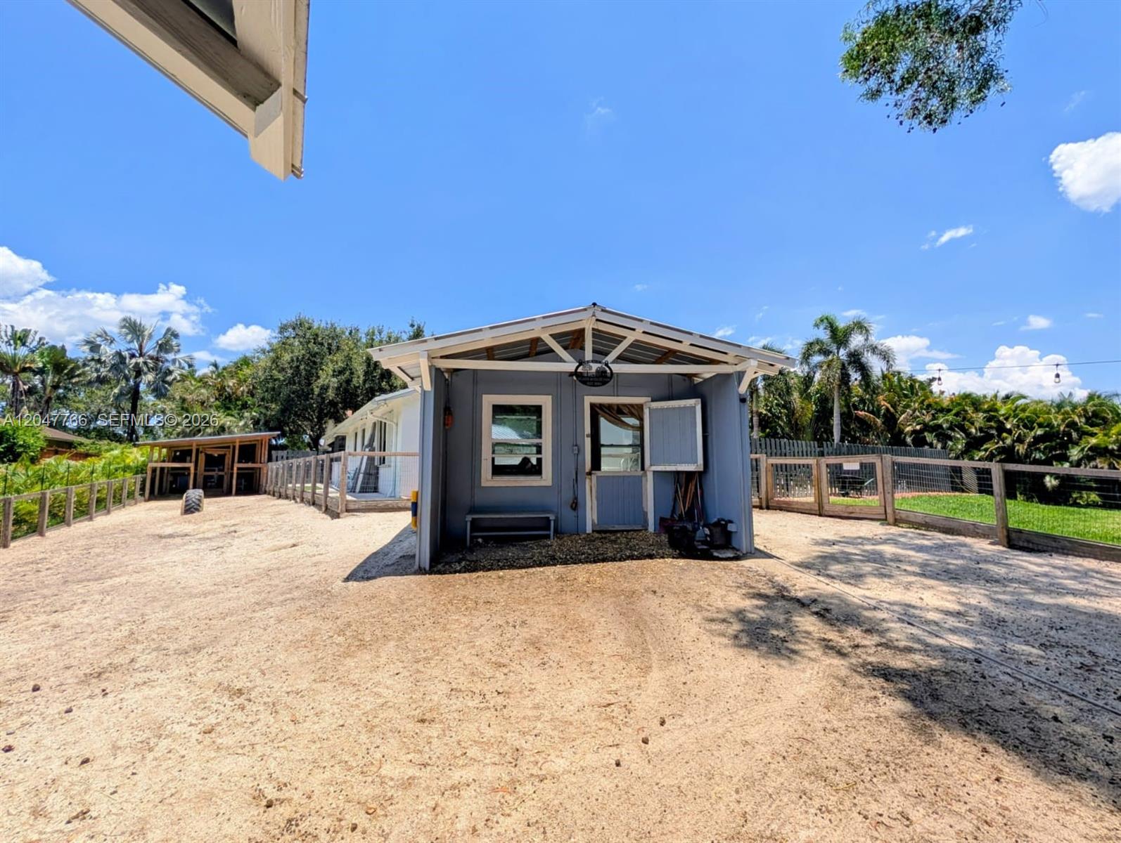 5131 SW 201st Terrace