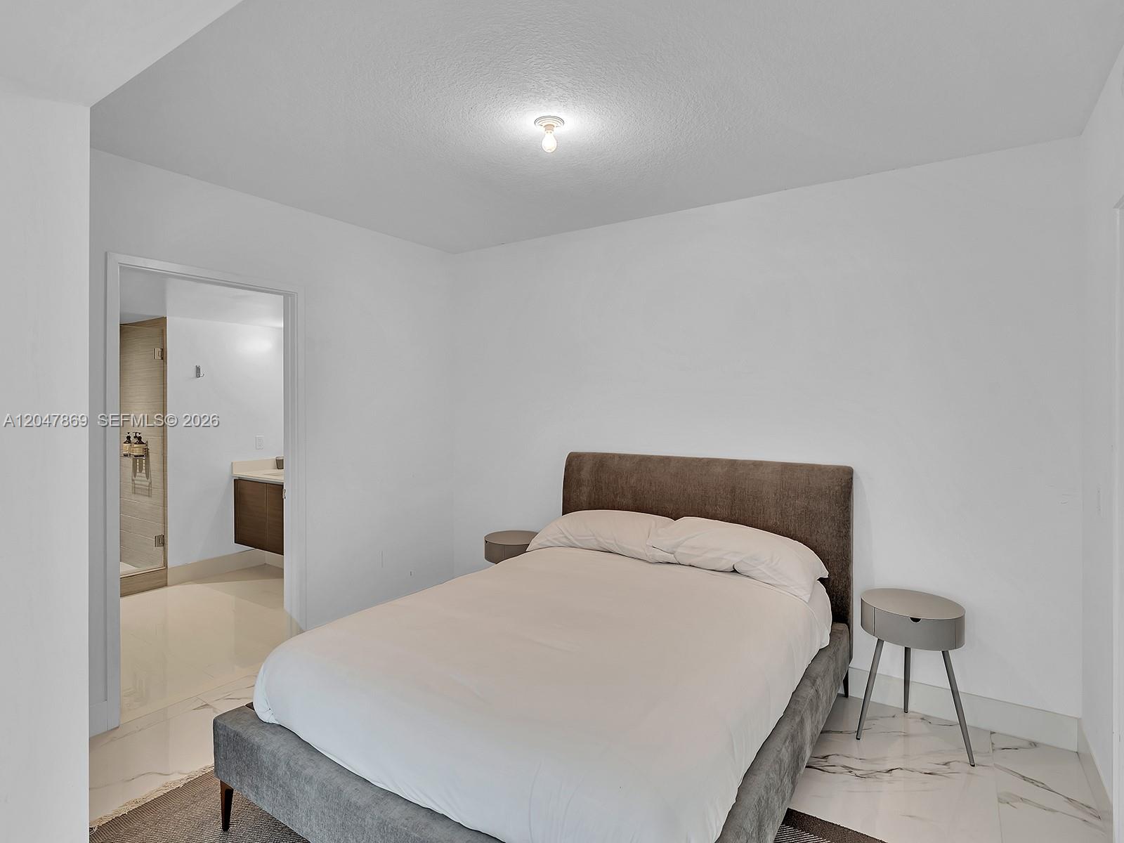 300 Sunny Isles Boulevard
