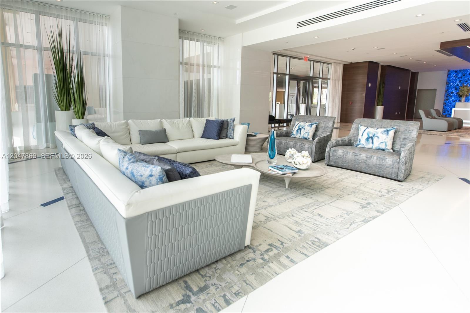 300 Sunny Isles Boulevard
