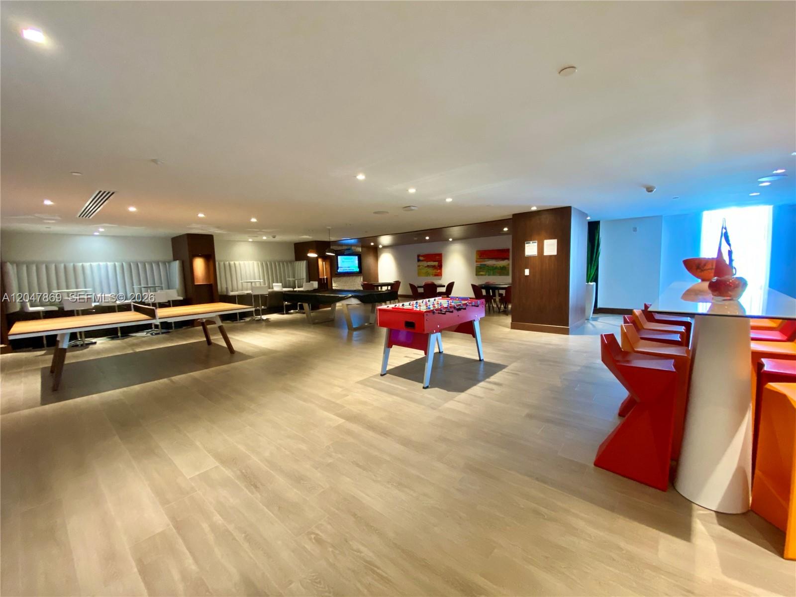 300 Sunny Isles Boulevard