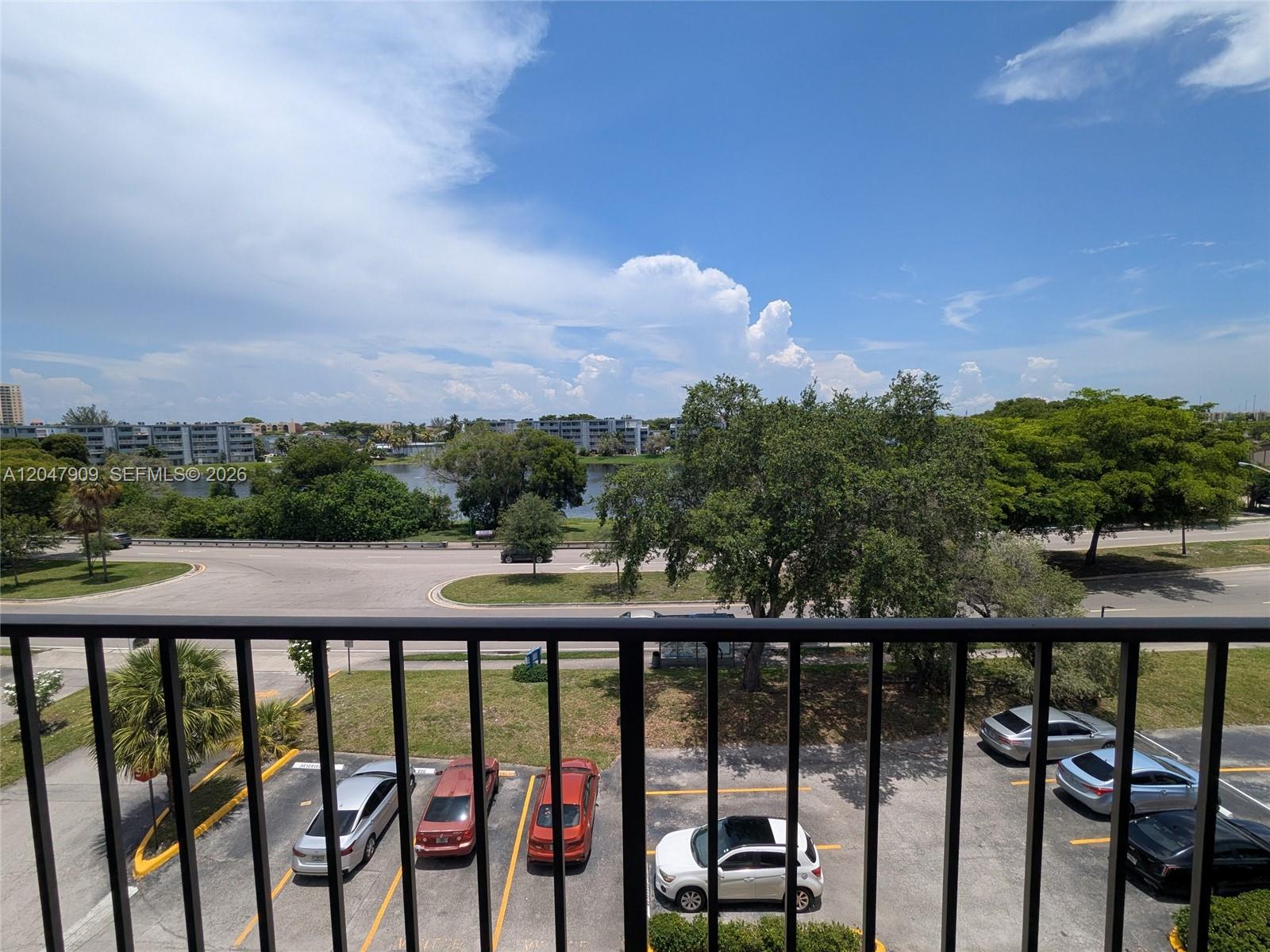 9140 Fontainebleau Boulevard