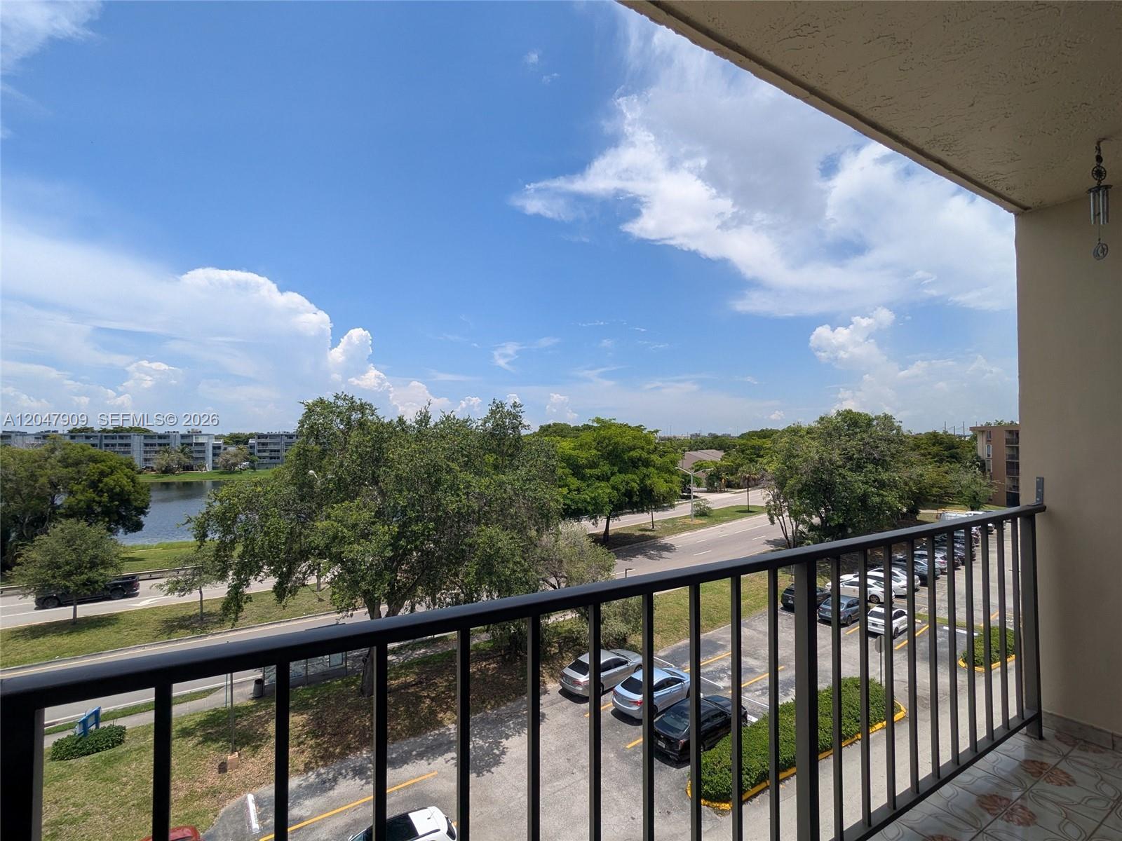 9140 Fontainebleau Boulevard