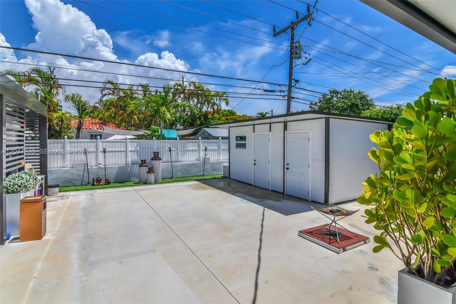 6575 SW 39th Terrace