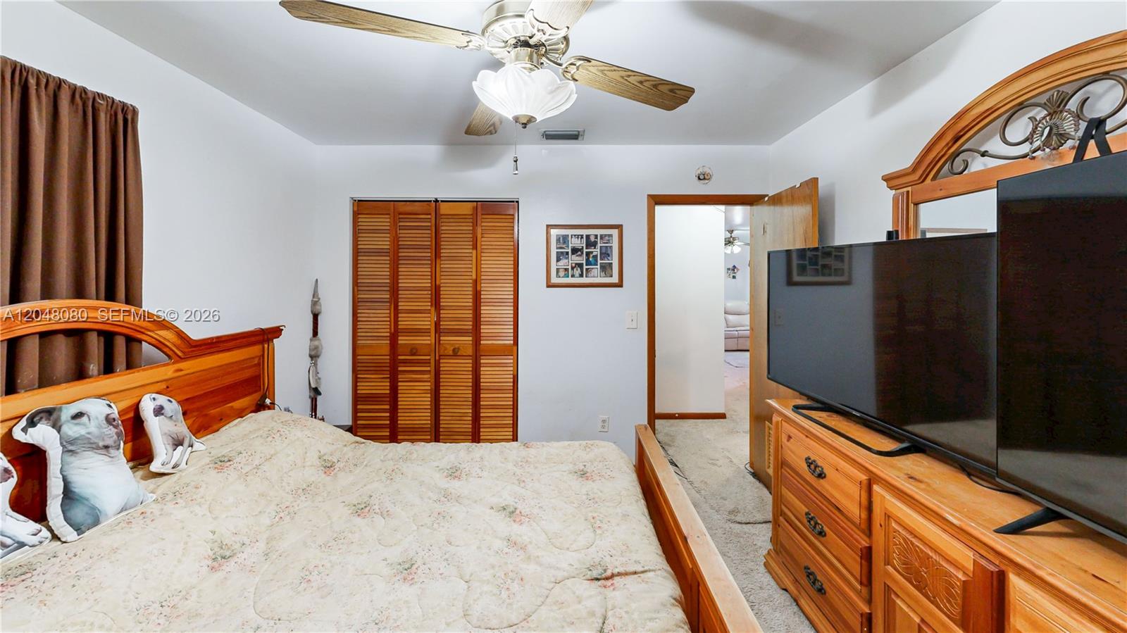 1560 NE 12th Street