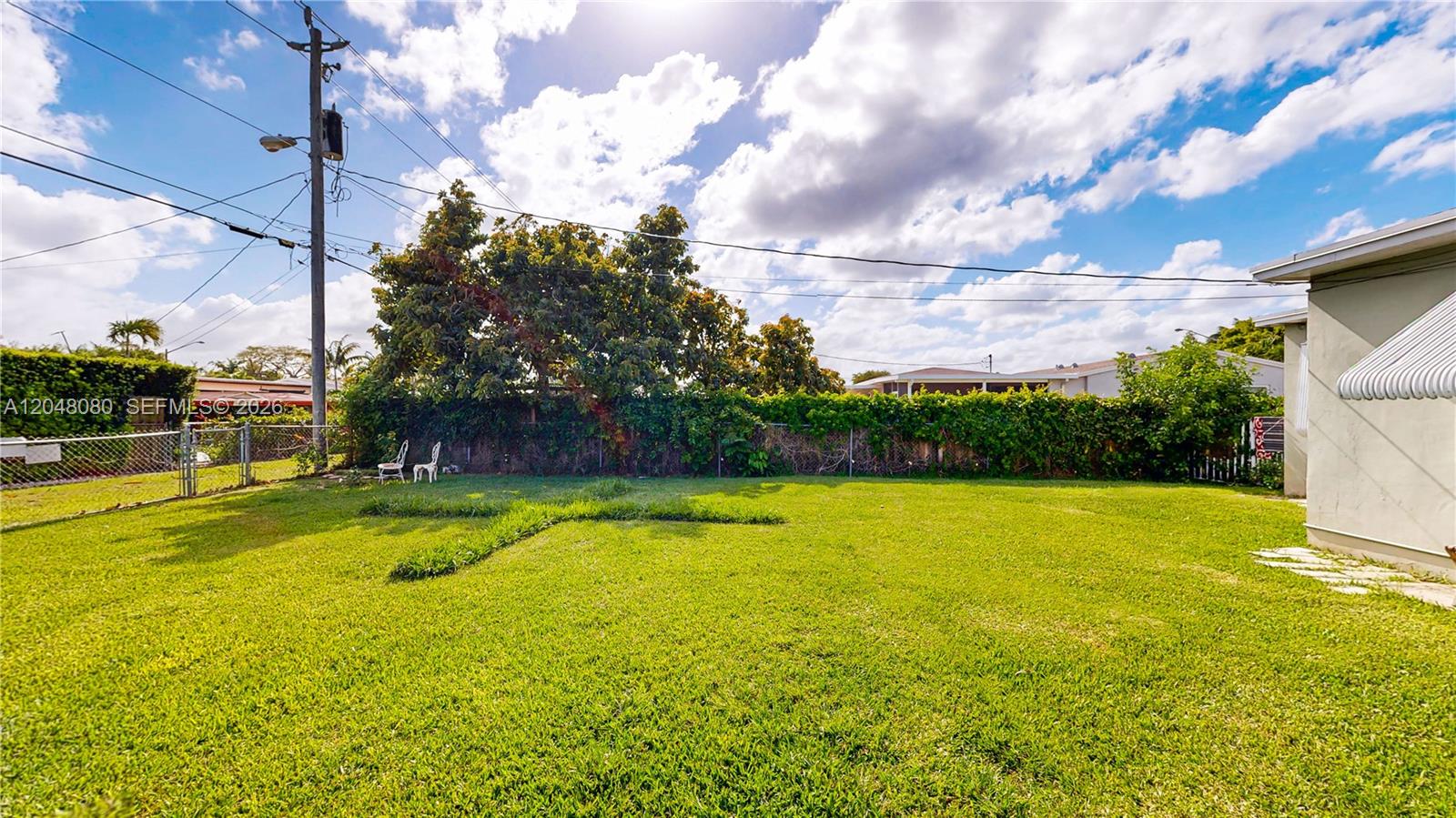 1560 NE 12th Street
