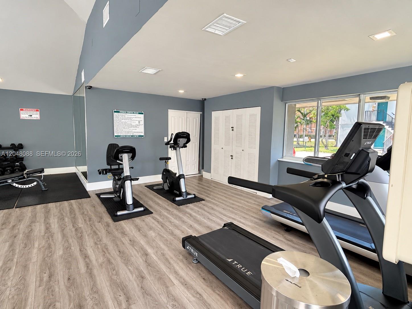 7095 NW 179th Street
