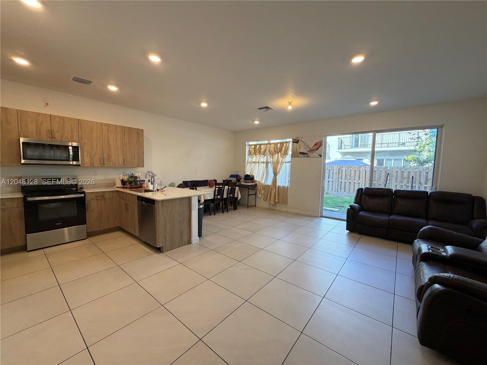 159 NE 13th Terrace