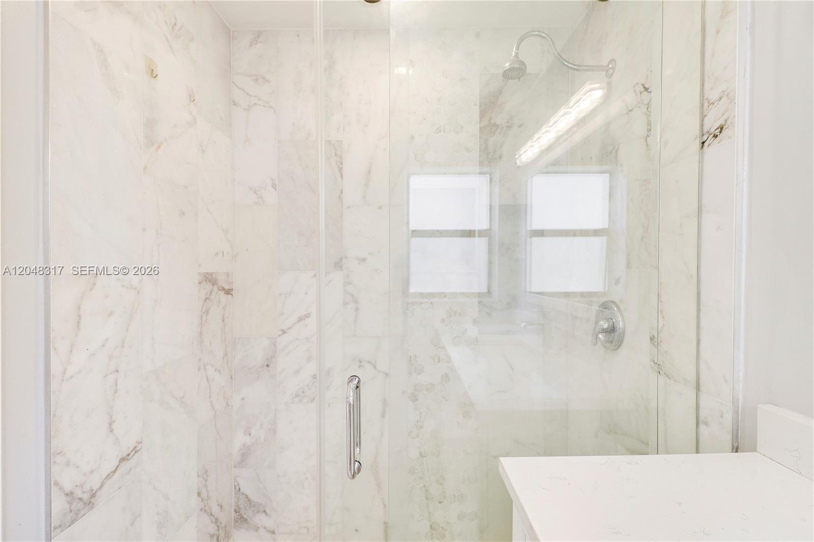 9496 Sun Pointe Drive gallery image #20