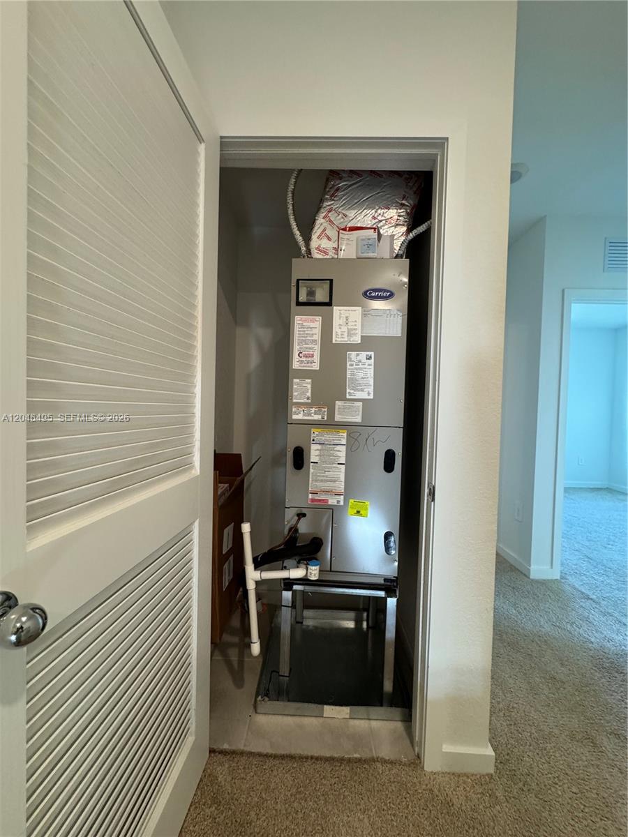 438 NE 12th Street