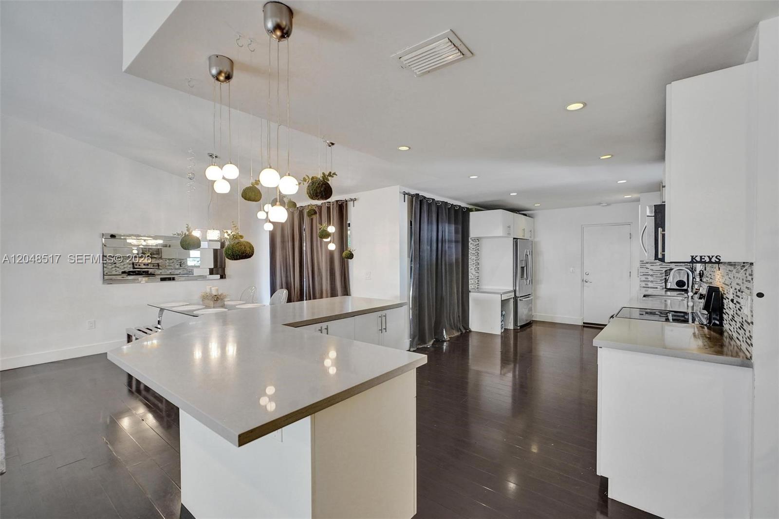 20475 NE 10th Place