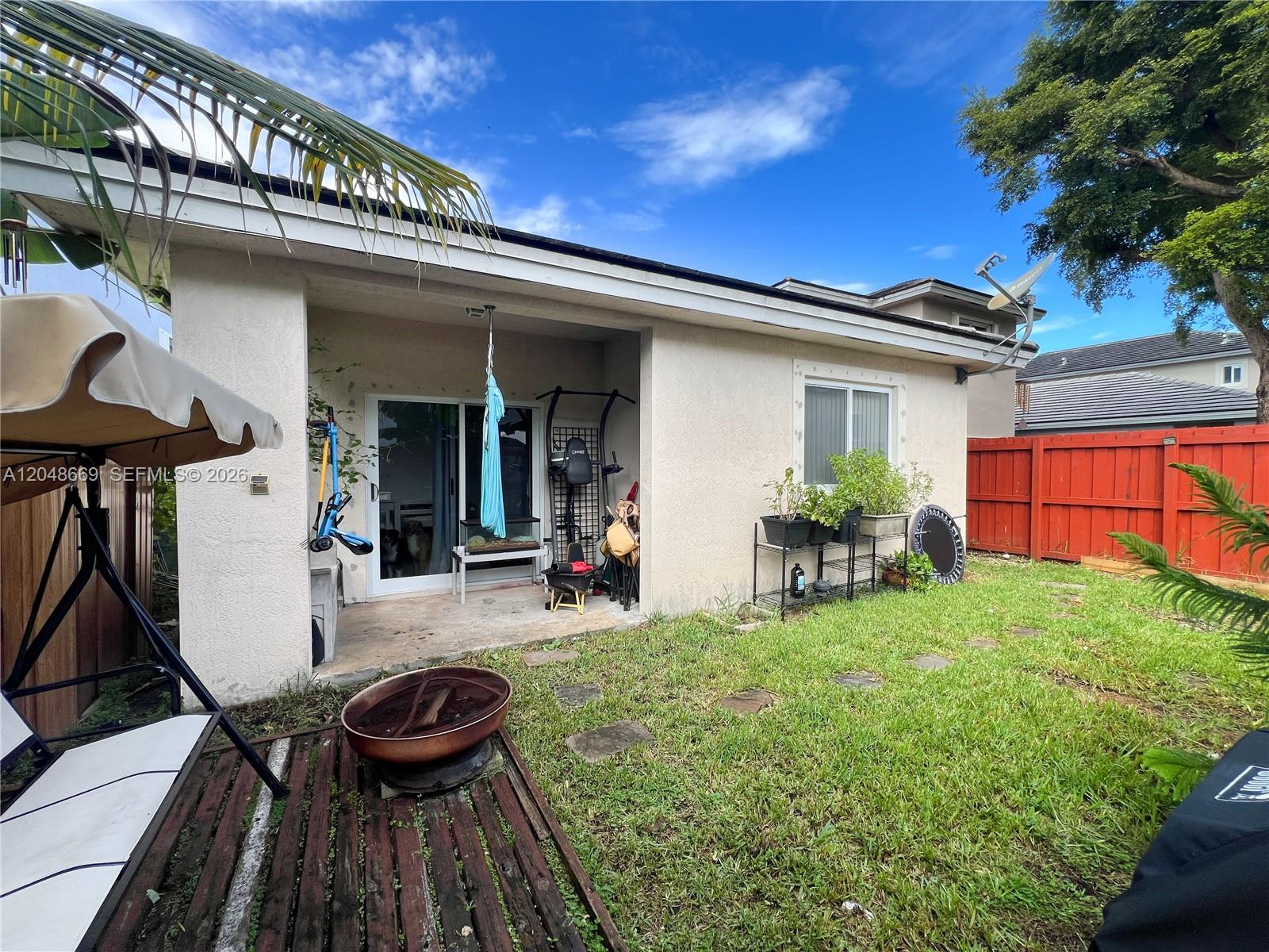 249 SE 32nd Avenue