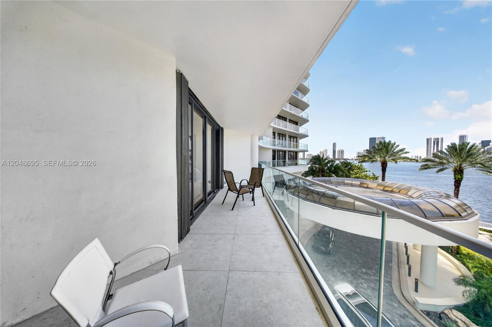 2800 Island Boulevard