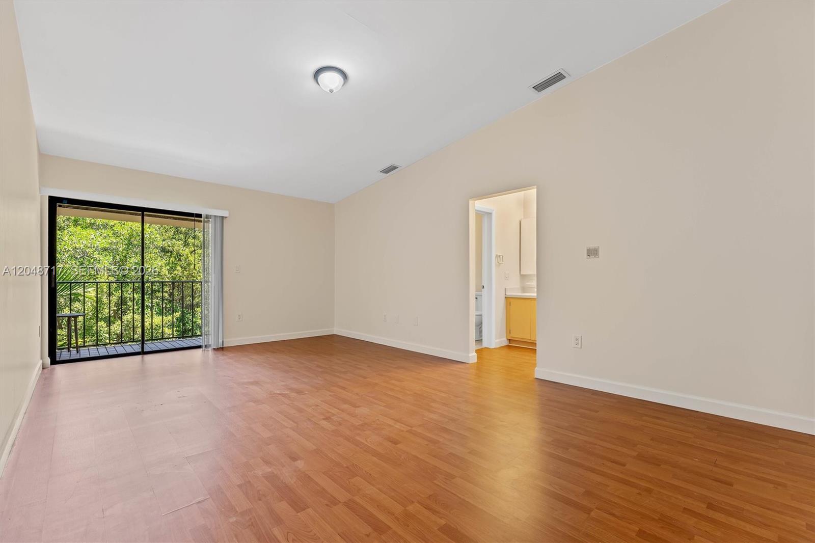 2525 NE 135th Street