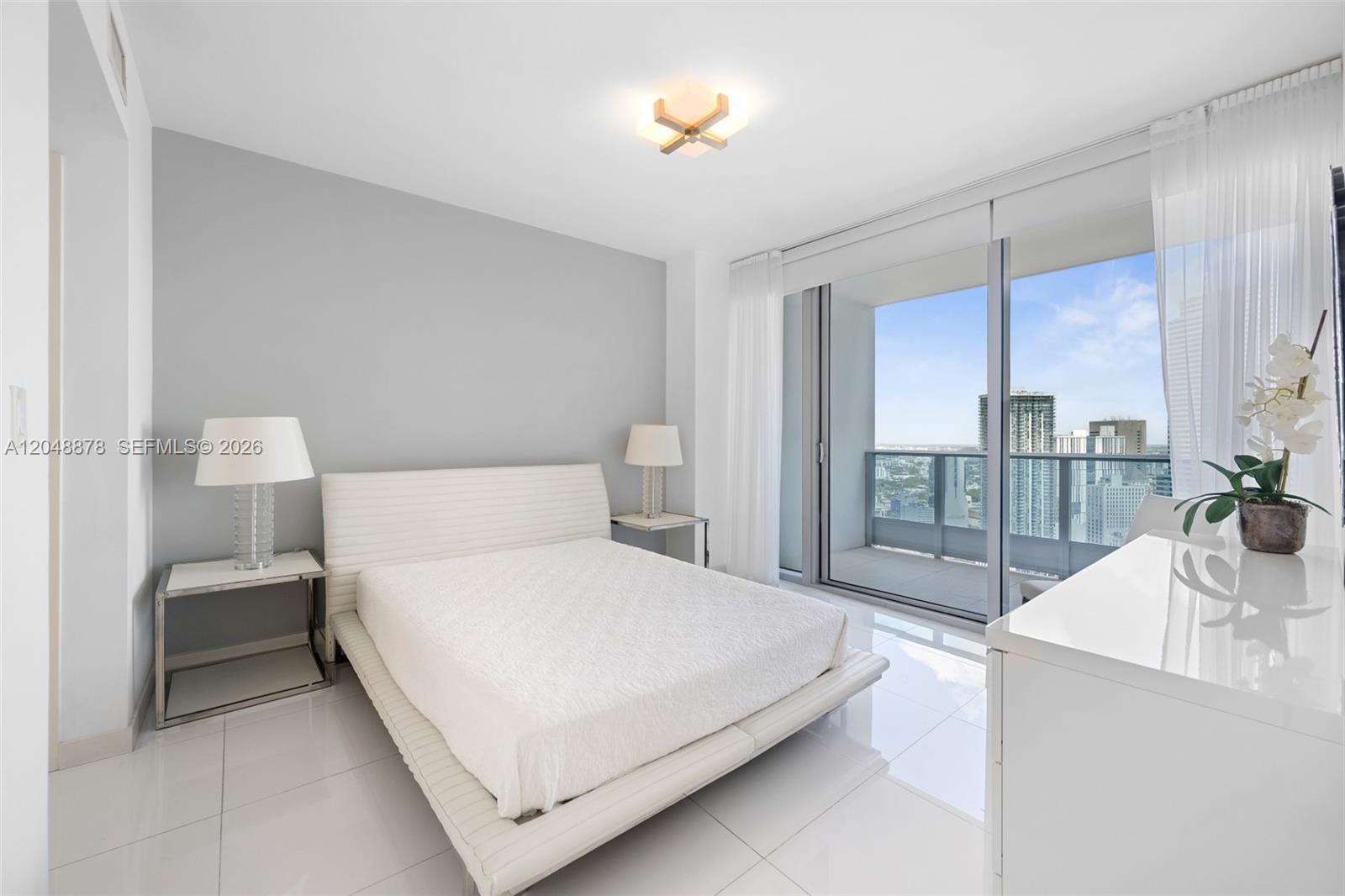 200 Biscayne Boulevard Way