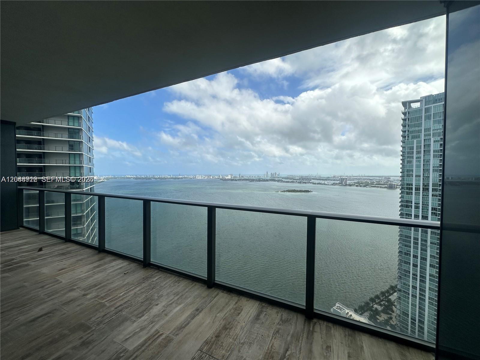 650 NE 32nd Street