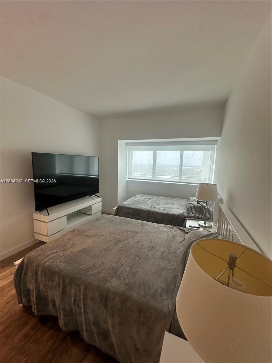 650 NE 32nd Street