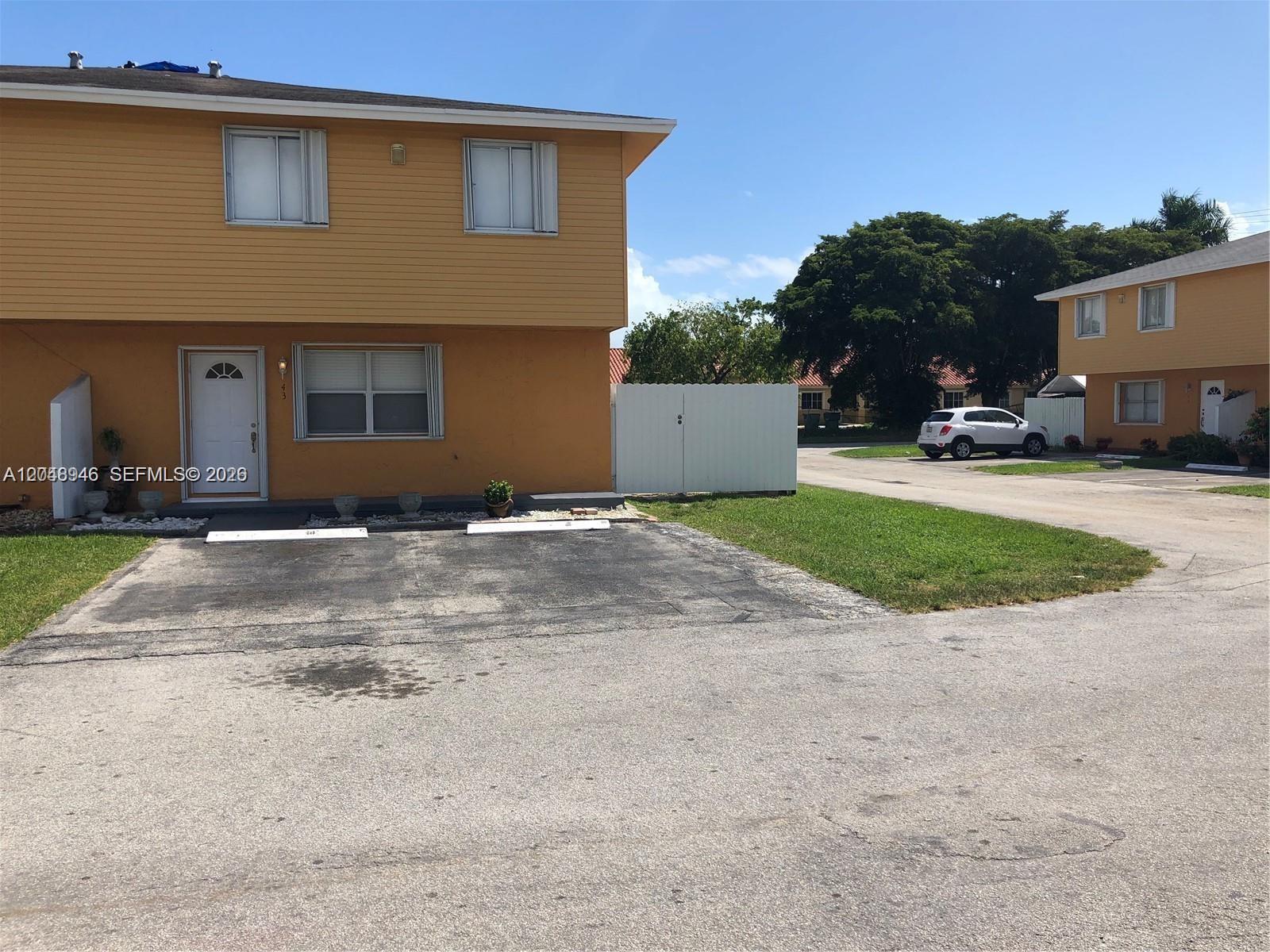 43 NE 12th Avenue
