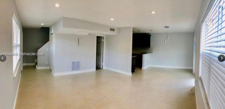 43 NE 12th Avenue