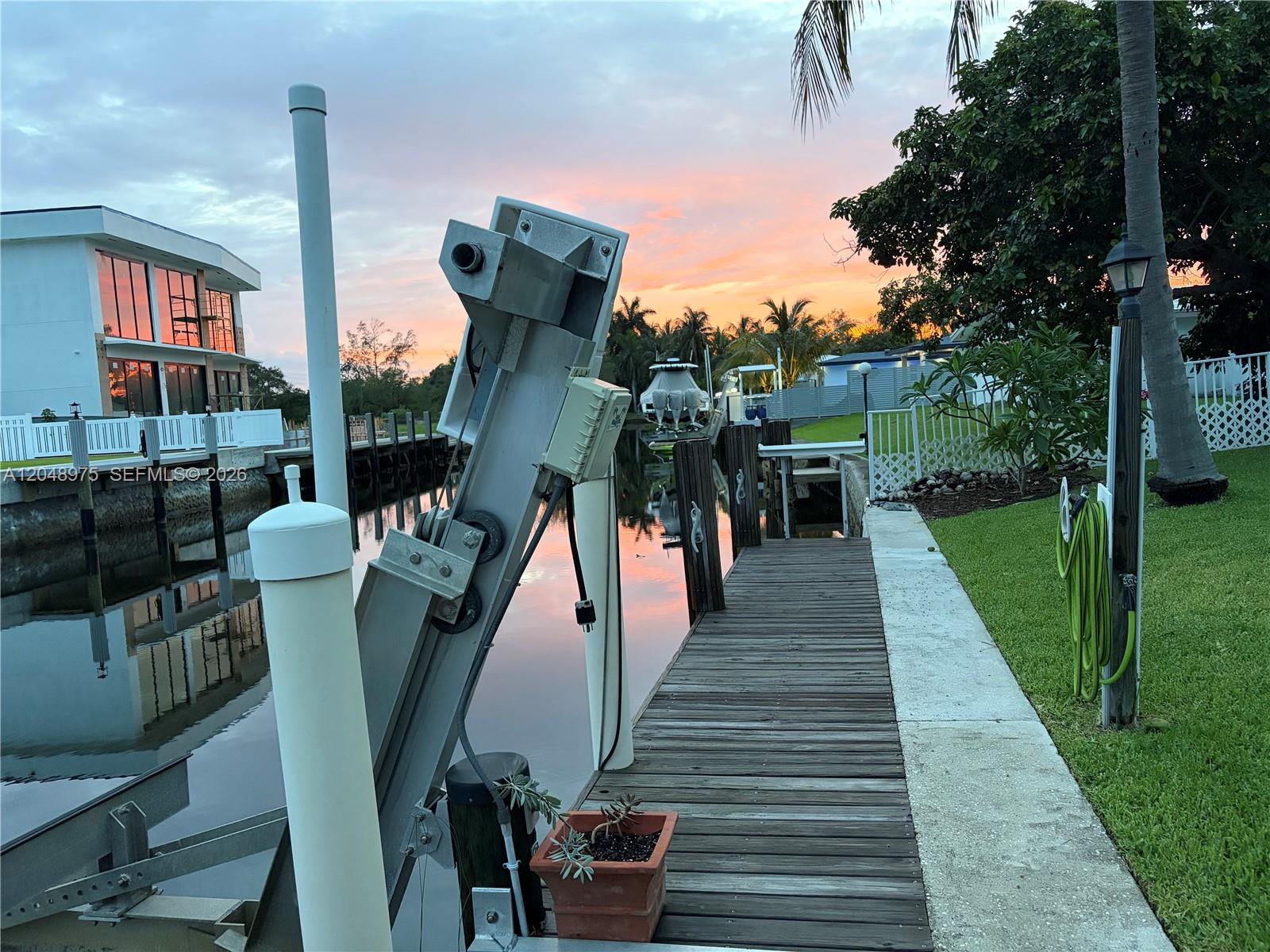 1401 Argonaut Isle